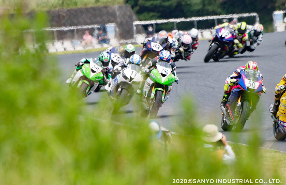 ロードレース写真16枚目