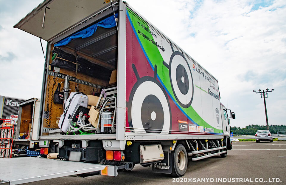 ロードレース写真1枚目