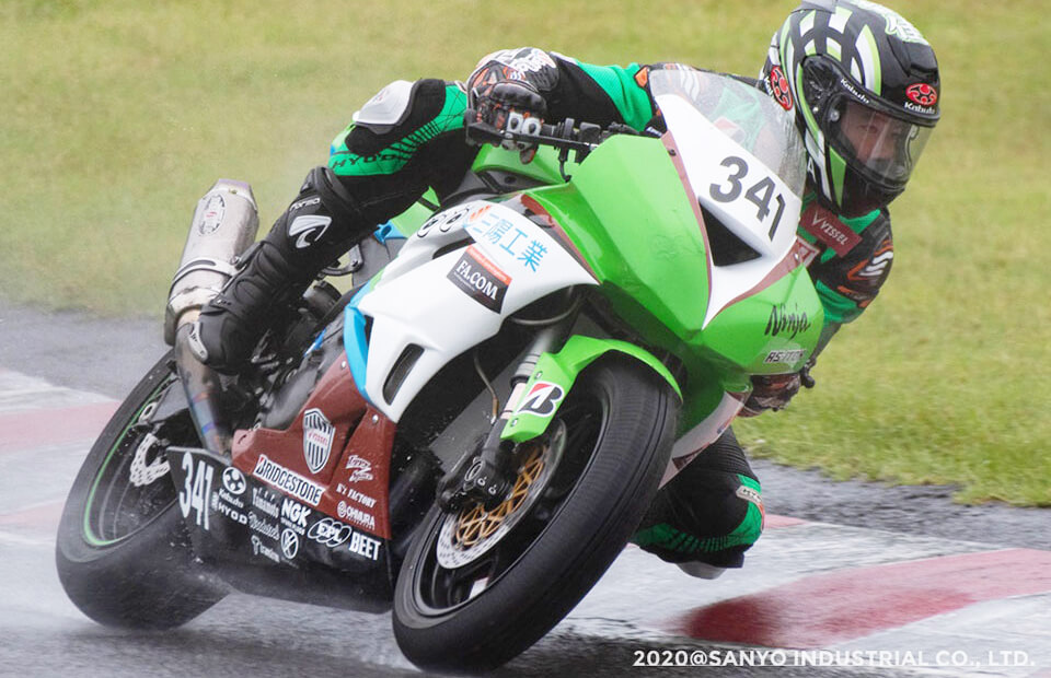 ロードレース写真4枚目