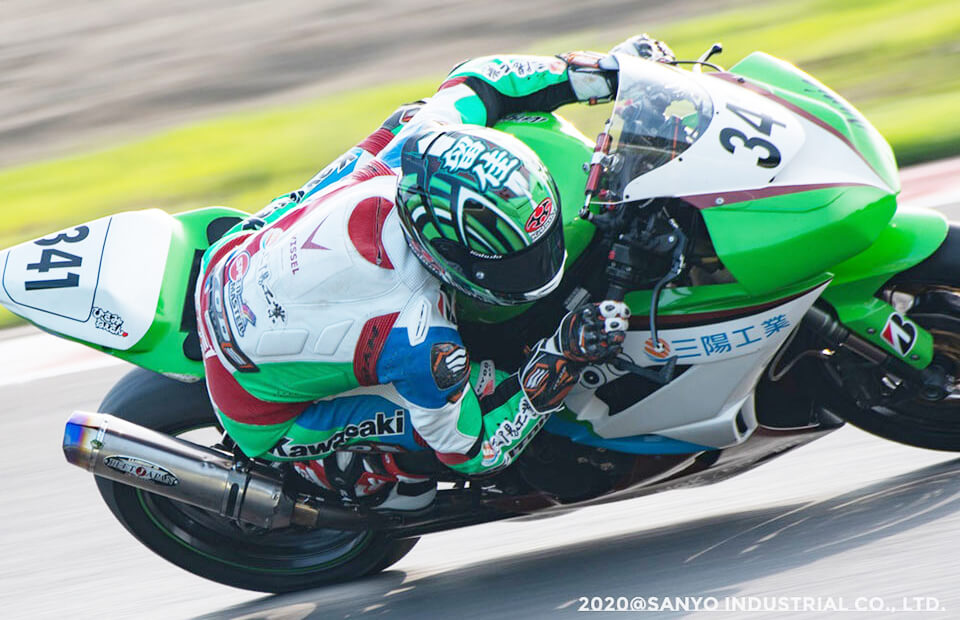 ロードレース写真17枚目