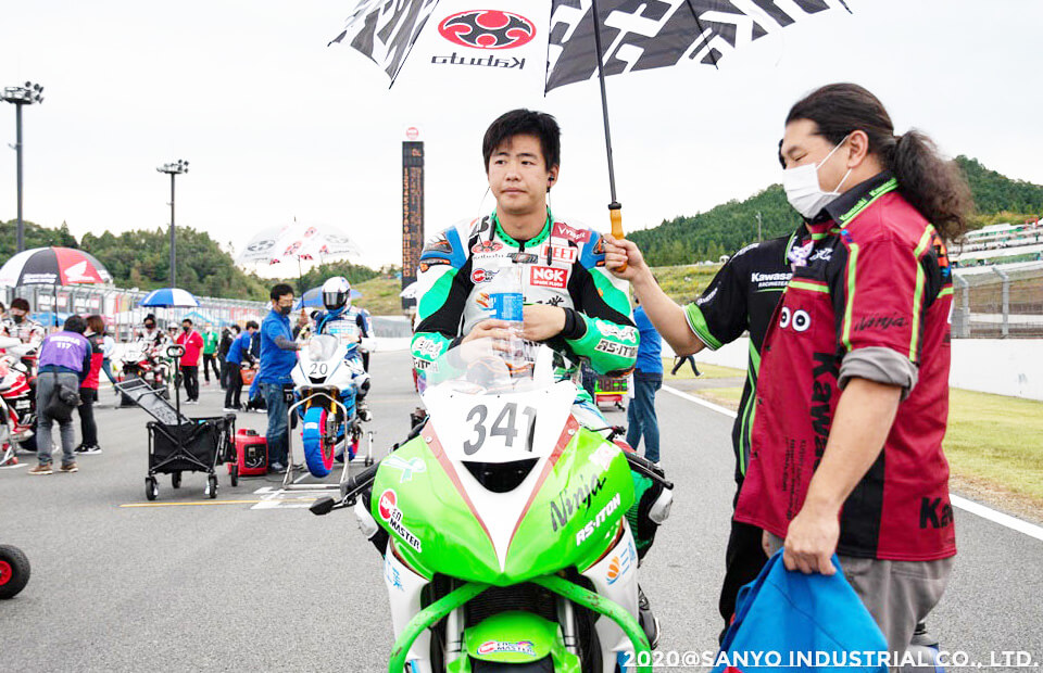 ロードレース写真18枚目