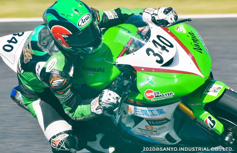 ロードレース写真4枚目