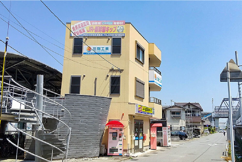 米原営業所外観